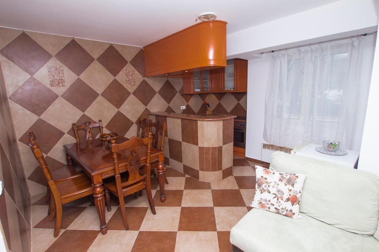Lea Apartment Bar Extérieur photo